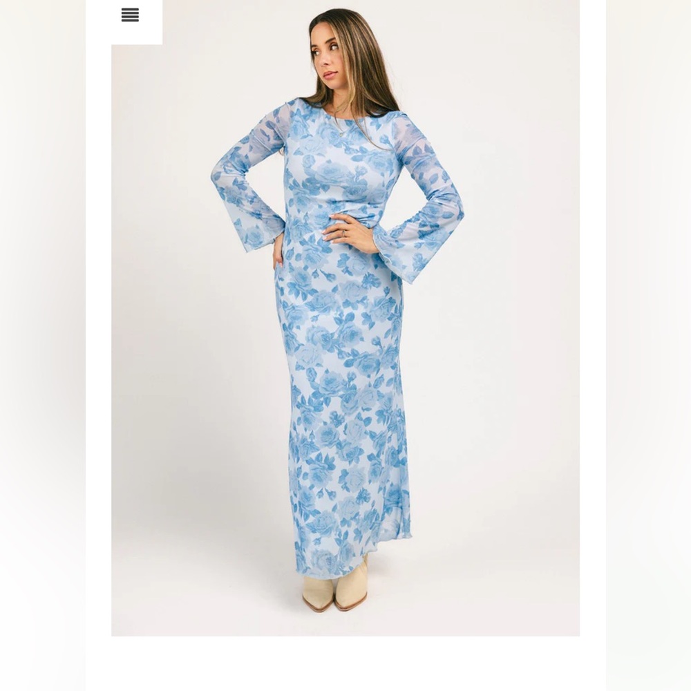 Elegant Blue Floral Long Sleeve Dress